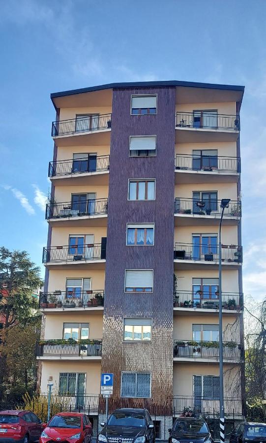 Lucky Flat, Un Momento Di Relax. Apartment มิลาน ภายนอก รูปภาพ